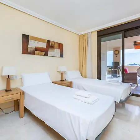 Spacious With Views, Pools + Rdr346 Apartment Estepona
